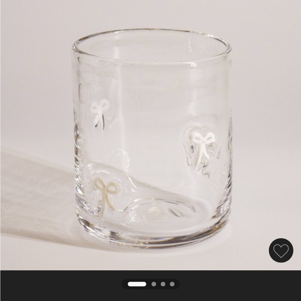 Target Clear Glass Tumbler with Bow Design